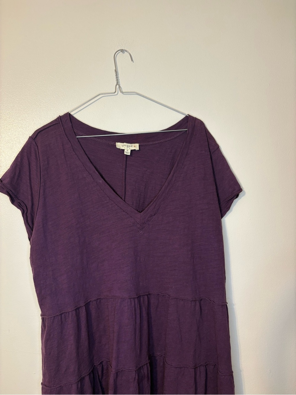 Umgee Plum V-Neck Tiered Short Sleeve Tunic
